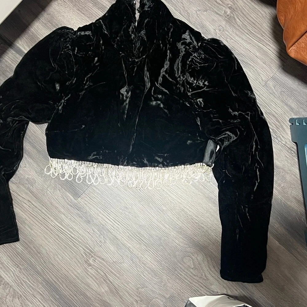 Elegant Black Velvet Skirt with Fringe - Picture 2 of 8